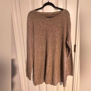 XXL Tan long Sweater